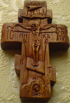 Резной деревянный нательный крестик с АНГЕЛАМИ